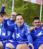 El Ayuntamiento renueva el contrato de patrocinio de 700.000 euros con el Real Zaragoza para fomentar el fútbol base, la cantera femenina y la escuela para deportistas con discapacidad intelectual