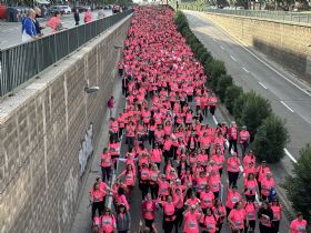 14.000 mujeres conquistan las calles de Zaragoza