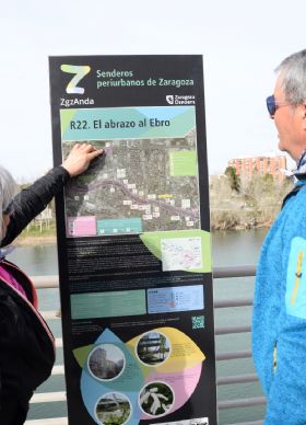 Zaragoza Deporte estrena la señalización del programa ZaragozAnda, con 22 rutas senderistas en el entorno periurbano