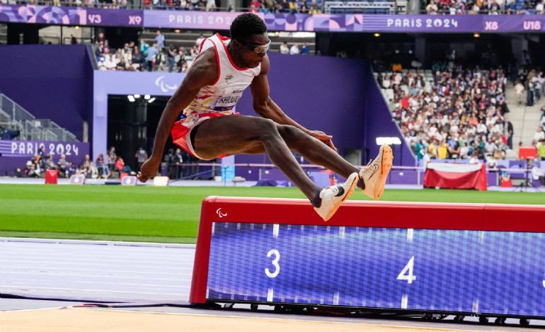 Winsdom Asisosa Ikhiuwu Smith