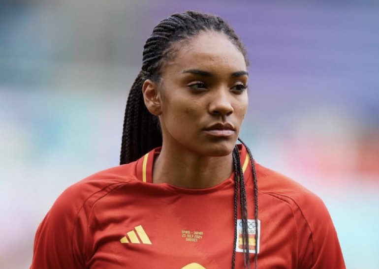 Salma Paralluelo Ayingono