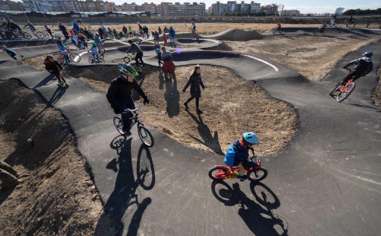 Zaragoza Deporte aprueba los proyectos para los nuevos vestuarios del Fleta y Santa Isabel y la iluminación del potrero de Parque Goya