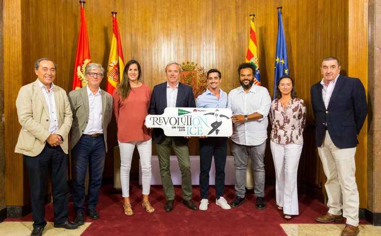 «REVOLUTION ON ICE», el espectáculo protagonizado por el campeón del mundo de patinaje Javier Fernández, llega a Zaragoza el 16 de noviembre