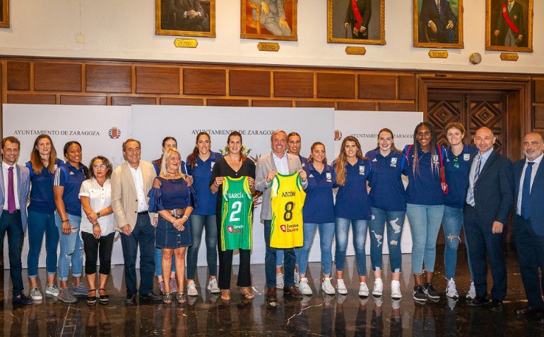 El Ayuntamiento muestra su apoyo al Sala Zaragoza en su segunda temporada en Primera División femenina
