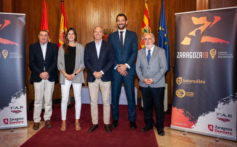 Zaragoza acoge los siete partidos de la primera jornada de la Liga Día de baloncesto femenino