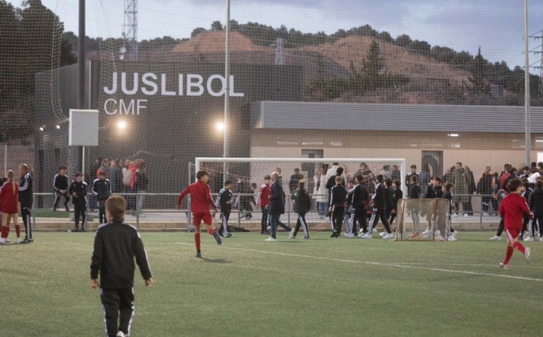 El Ayuntamiento construirá este año un nuevo campo de fútbol 7 en Juslibol