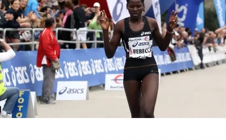 Muere la atleta ugandesa Rebecca Cheptegei después de que su novio le prendiera fuego