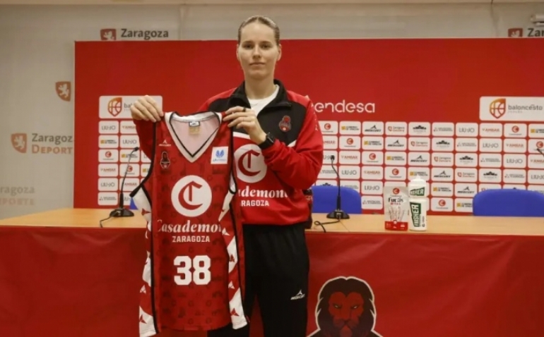 Miroslava Mistinova: 