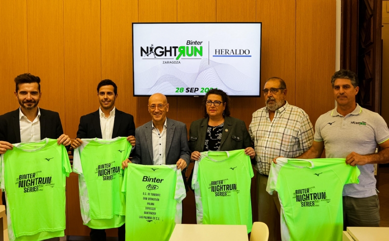 La carrera nocturna Binter NightRun Series llega este sábado a Zaragoza con 1.800 atletas y un 40% de participación femenina
