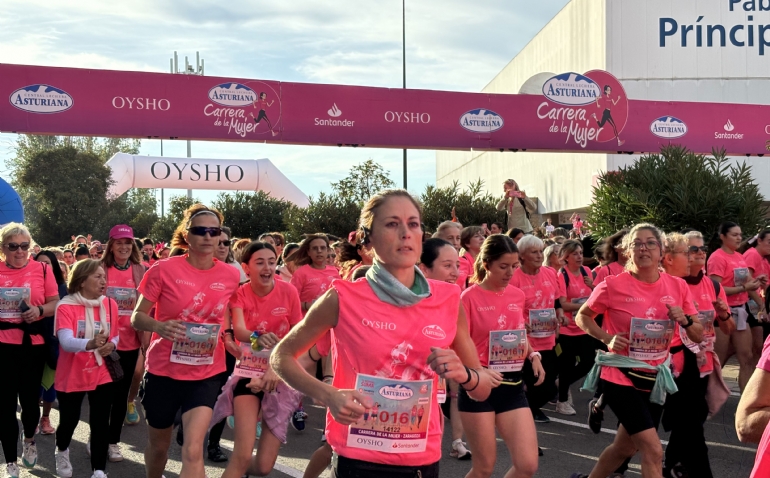 14.000 mujeres conquistan las calles de Zaragoza