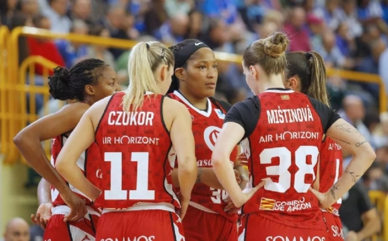 Exhibición de rasmia y baloncesto en Salamanca. La crónica del Perfumerías Avenida- Casademont Zaragoza (68-78)