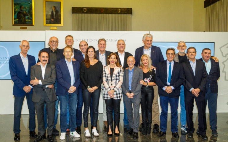 Zaragoza rinde homenaje a la histórica selección española de baloncesto que logró la medalla de plata en los JJOO de 1984