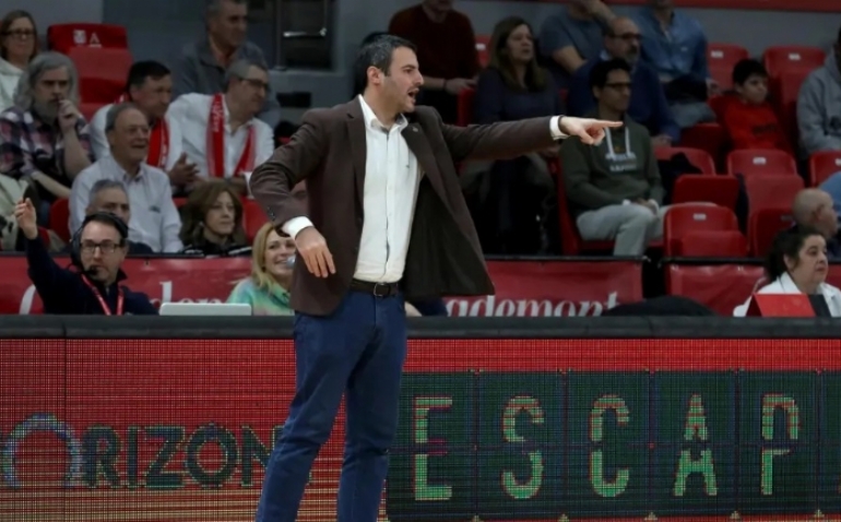 El Casademont Zaragoza reacciona a tiempo en Vigo