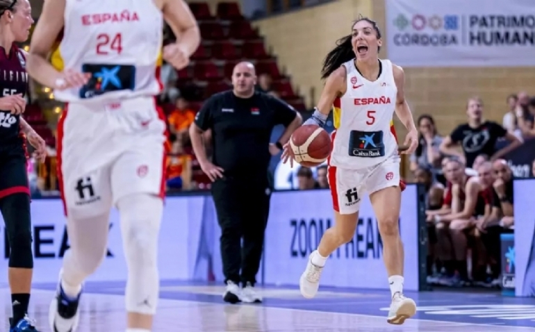 La leyenda del baloncesto aragonés  Cristina Ouviña: 