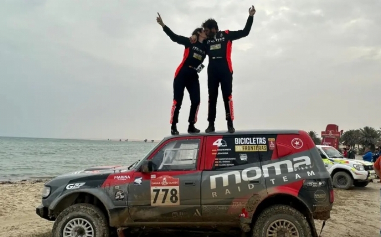  La aragonesa Lidia Ruba vuelve al rally Dakar con un Porsche clásico