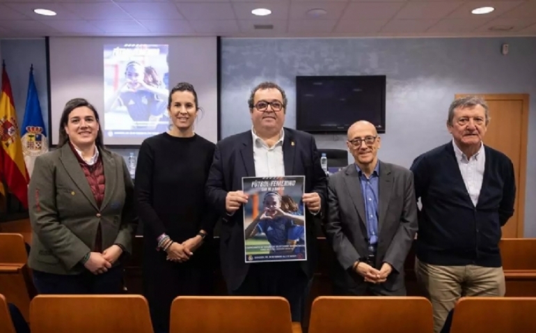 Unas 1.000 jugadoras se reúnen en el mayor evento de fútbol femenino español de base en Zaragoza