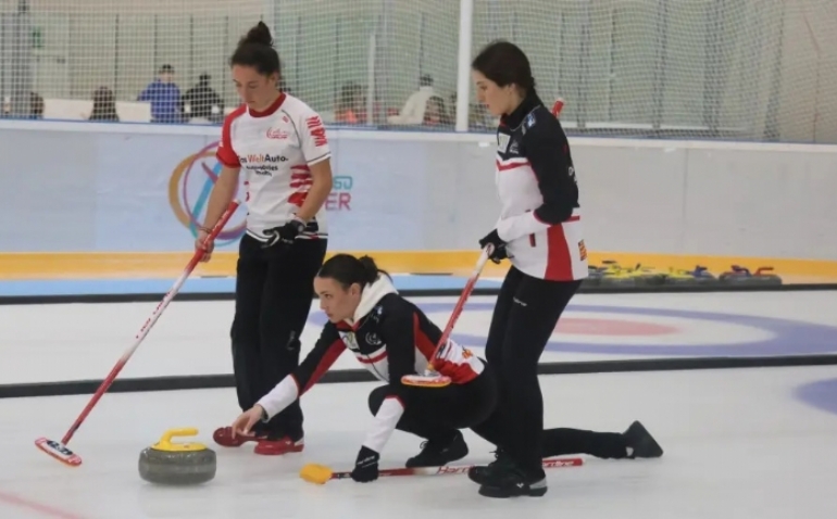 El Campeonato de España de curling deja en Jaca un oro, una plata y un bronce