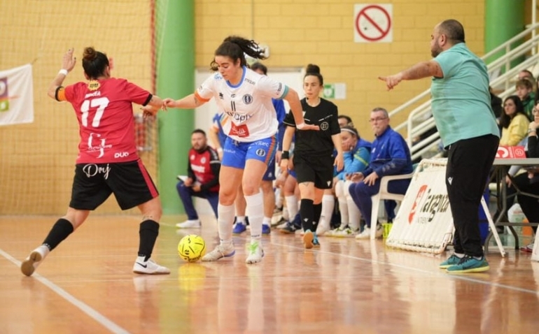 Vibrante duelo para rascar un empate con sabor a más