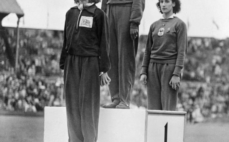Mujeres emblemáticas que triunfaron en el deporte mundial