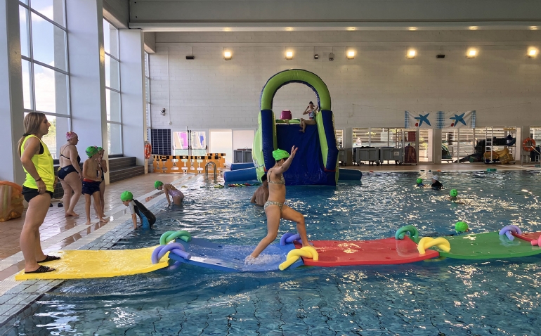 La piscina cubierta del CDM Alberto Maestro celebra este sábado su fiesta acuática infantil