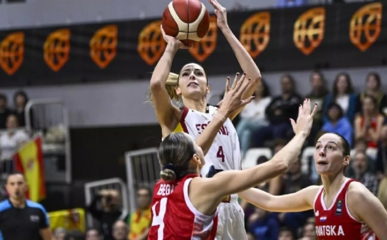 Mariona y Helena Pueyo convocadas para la preparación del Eurobasket