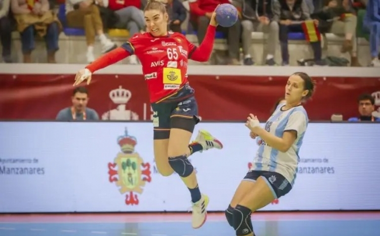 Las 'Guerreras' jugarán ante Montenegro, Islas Feroe y Paraguay en el Mundial