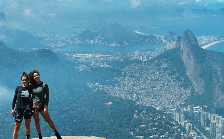 Ellas en las montañas: las brasileñas se organizan contra el miedo y el machismo en los caminos