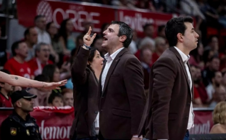 Jotacé Marcos no continuará en el Casademont Zaragoza femenino