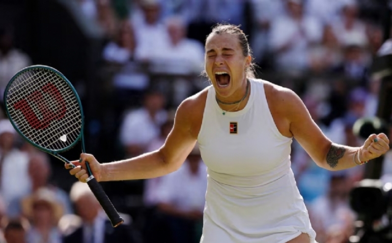 Sabalenka salva el día y tiene un 12-1 en cuartos de Slam