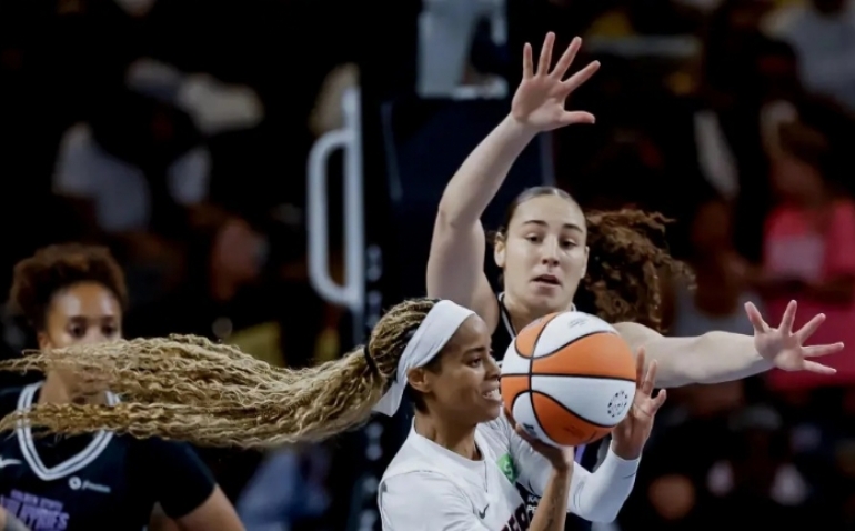 Carla Leite deslumbra con Golden State Valkyries en el partido de la WNBA ante Atlanta Dream