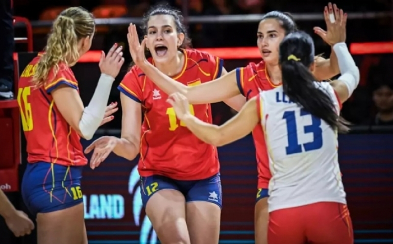 España roza la primera victoria de su historia en un Mundial de voleibol