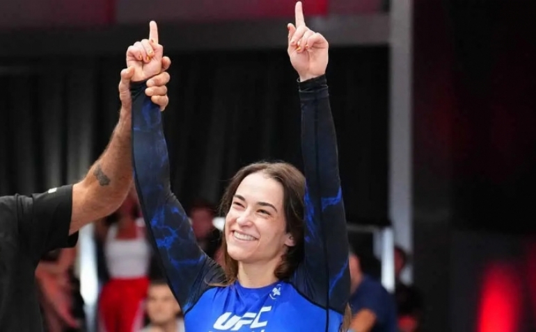 La zaragozana Ana Mayordomo, primera española en ganar en la UFC BJJ: “No hay que tener miedo de estar orgullosa de una misma”