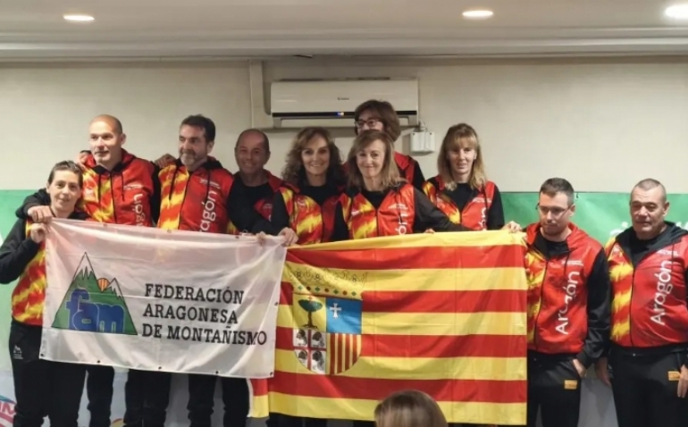 El equipo femenino aragonés de marcha nórdica finaliza quinto en el Campeonato de España de selecciones