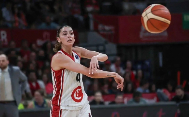 El regalo de cumpleaños perfecto para Mariona Ortiz celebrando 200 partidos con Casademont Zaragoza