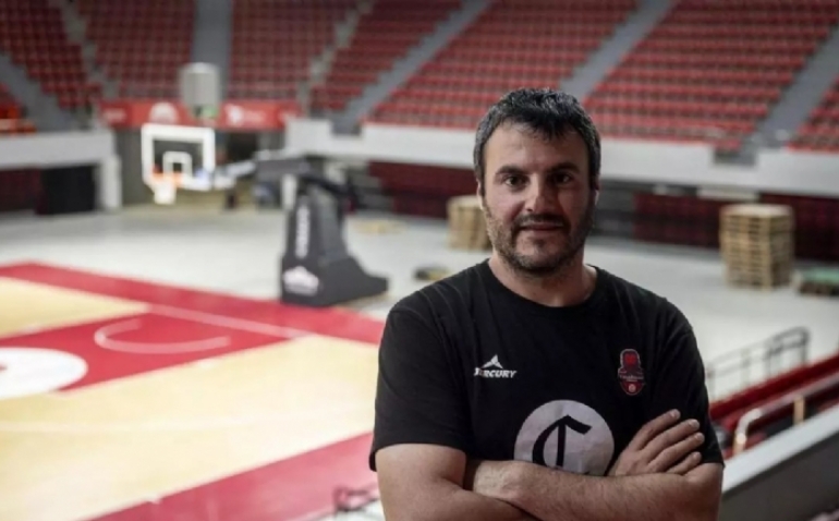Carlos Cantero renueva con el Casademont Zaragoza: un capitán de barco de 