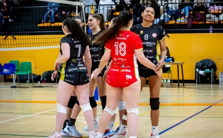 El CV Zaragoza suma tres puntos importantes ante Grau Élite Castelló en la recta final de la Superliga 2 