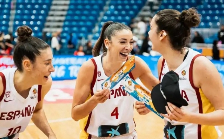 Mariona y Pueyo celebran con España el billete al Mundial tras arrasar a Puerto Rico (52-91)