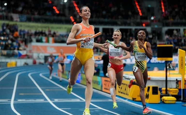 Blanca Hervás, el rostro del nuevo atletismo español: 