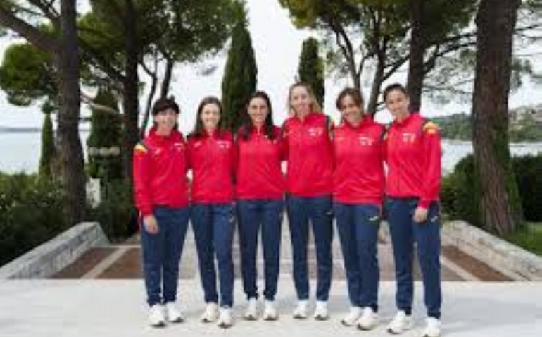 Una inexperta España se juega en Eslovenia su presencia en las Finales de la BJKC