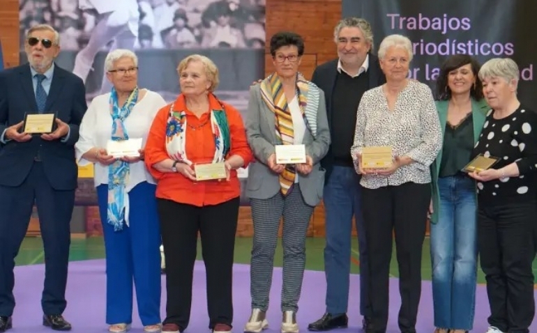 Pioneras y referentes: homenaje a la primera selección española femenina de fútbol