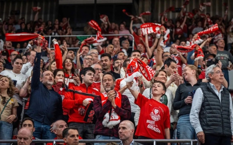 La Marea Roja quiere levantar el título: 7.000 entradas vendidas y el Príncipe Felipe apunta a lleno