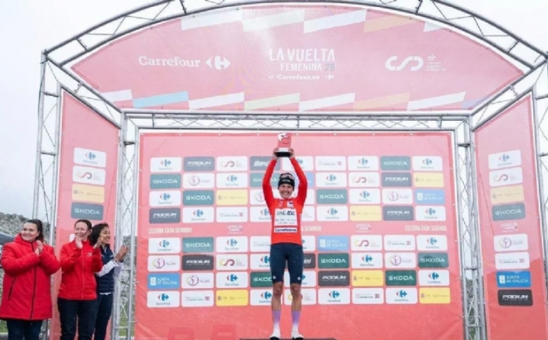 Paula Blasi, hace dos años era atleta y hoy gana la Vuelta
