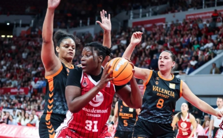 Aminata Gueye se despide de Casademont Zaragoza: 