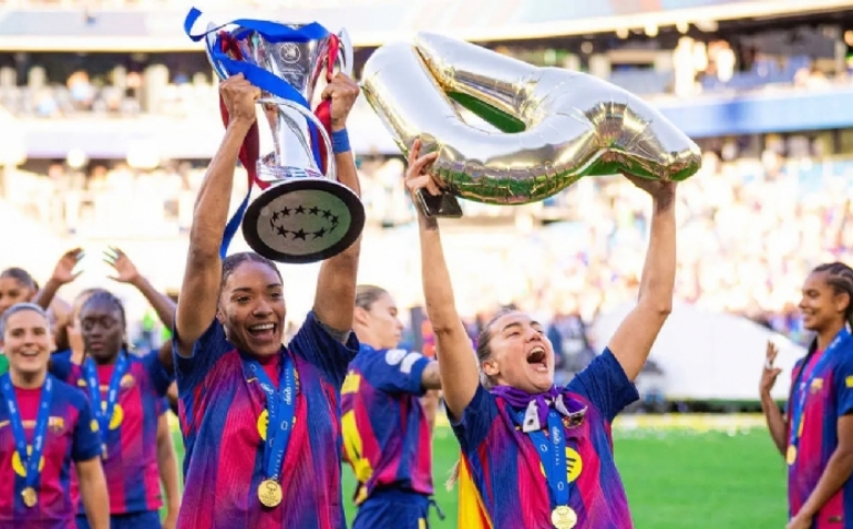 Salma Paralluelo brilla con luz propia para alzarse con la Champions League