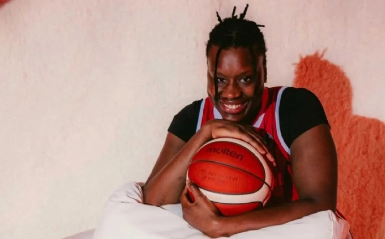 De promesa a MVP: así fue el curso de Aminata Gueye en el Casademont Zaragoza