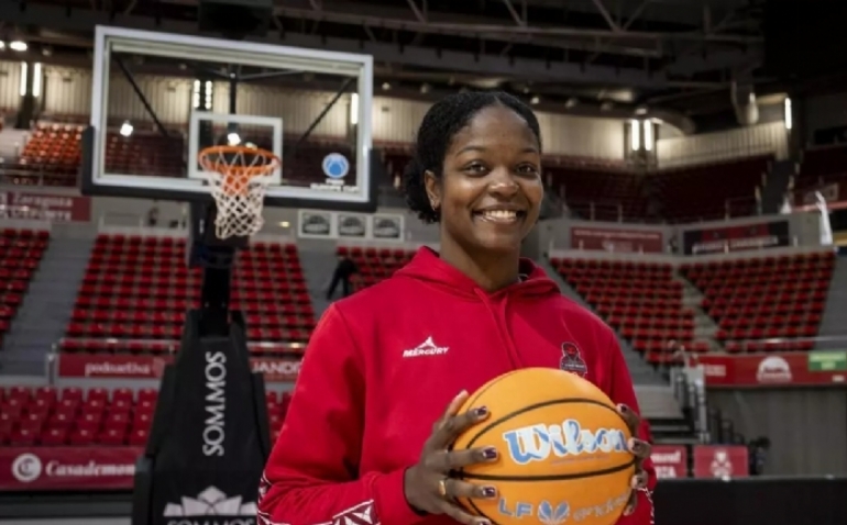 Nadia Fingall se va a la WNBA con 