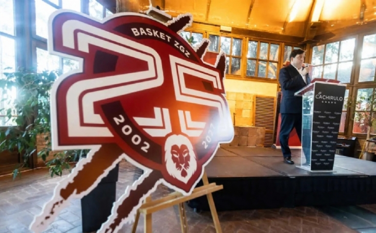 Casademont Zaragoza presenta el logo de su 25º aniversario
