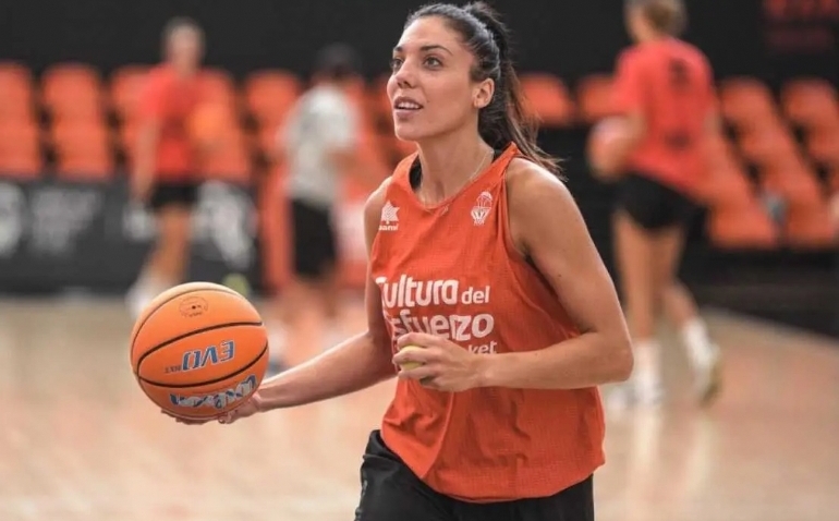 La zaragozana Cristina Ouviña se despide del Valencia Basket tras seis años inolvidables
