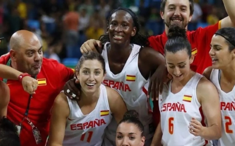 La jugadora del Casademont Zaragoza que fue protagonista en el hito de la selección española que cumple 10 años