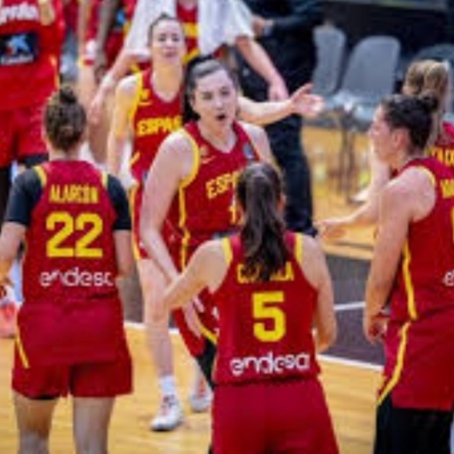 España completa invicta el camino al Eurobasket